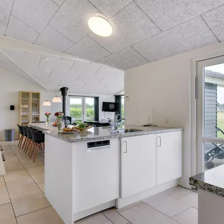 Finja - 500m From The Sea By Interhome Nedre Lysabild