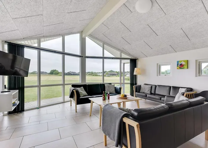 Holiday home Finja - 500m From The Sea By Interhome