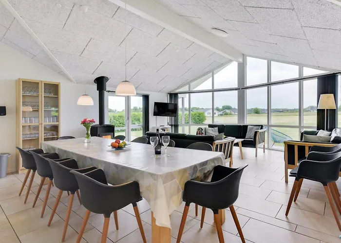 Finja - 500m From The Sea By Interhome